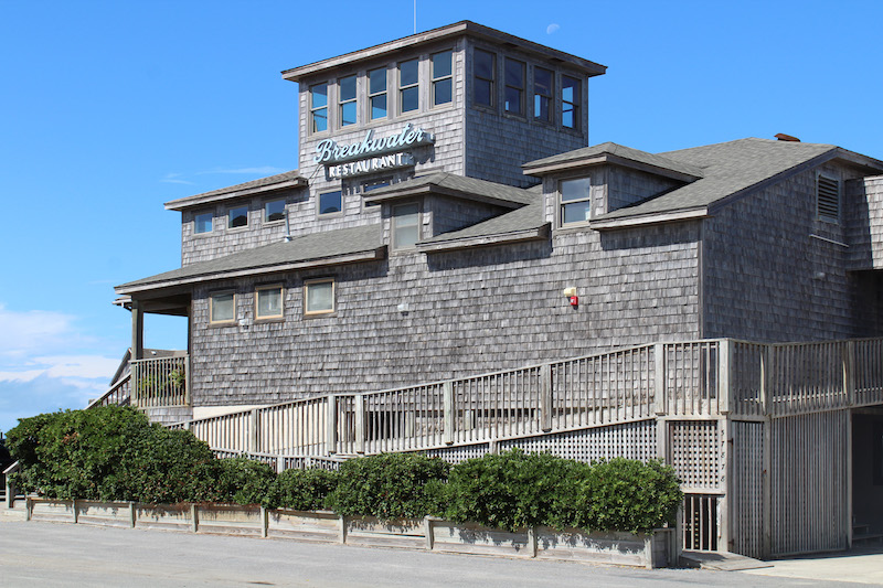 Breakwater Restaurant Hatteras