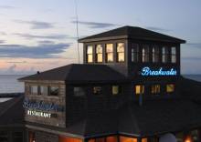 Breakwater Restaurant
